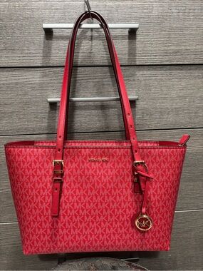 Michael Kors Quinn Signature Logo Tote